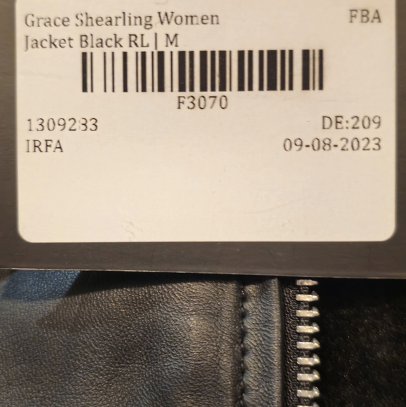 Grace Shearling Brand New With WARRANTY Tag Black Leather Size M WARRANTY - Picture 5 of 13